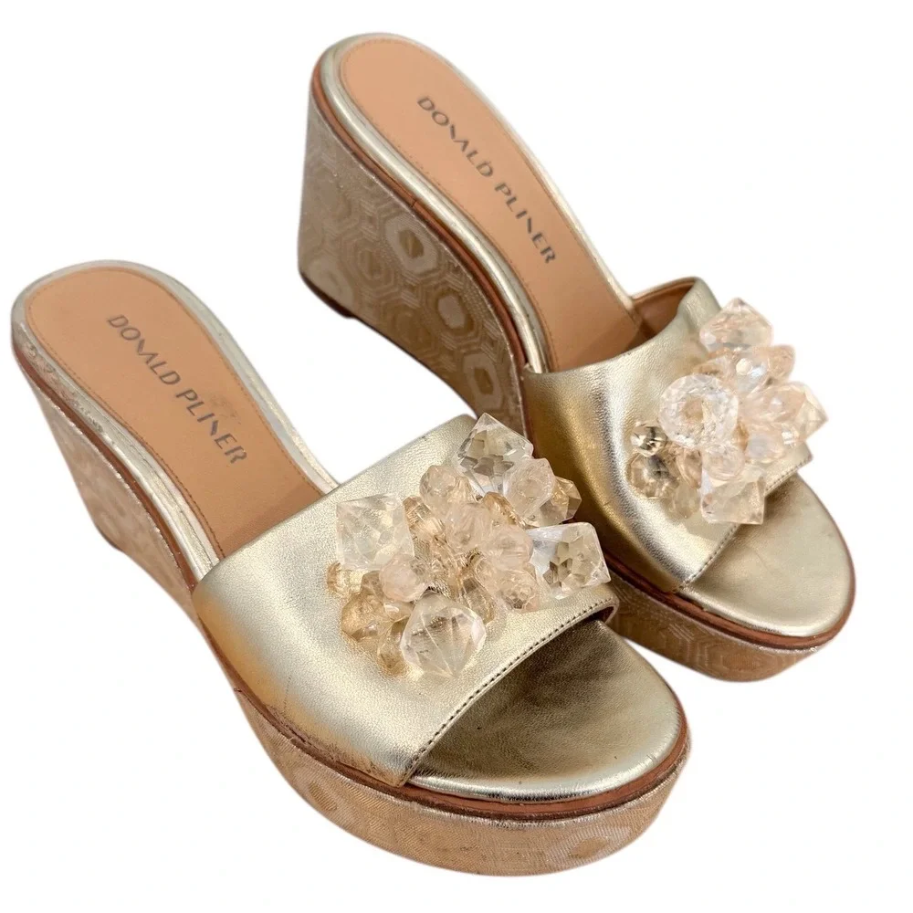 Donald Pliner Idina Gold Metallic Crystal Cluster Wedge Sandals Womens 7M